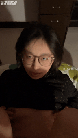 推荐必看！电报合集 近期露脸泄密啪啪合集 众多极品美女自慰口交啪啪 每一个都很顶-7.gif