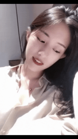 私密群淫妻骚女专属福利 超多反差婊露脸口交啪啪视频福利合集 [1.7G/29V/夸克]-1.gif
