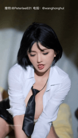 虎牙极品巨乳福利姬美女古阿扎 最新洗澡等自慰视频福利[3.22G/4V/夸克]-5.gif