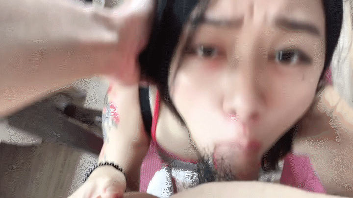 非常不错的嫩妹，极品身材雪白肌肤蜜桃雪白奶子水嫩诱惑上身姿诱惑高颜值可爱小姐姐 细腰美臀又纯又欲小闷骚型身材一级棒的小母狗-1.gif