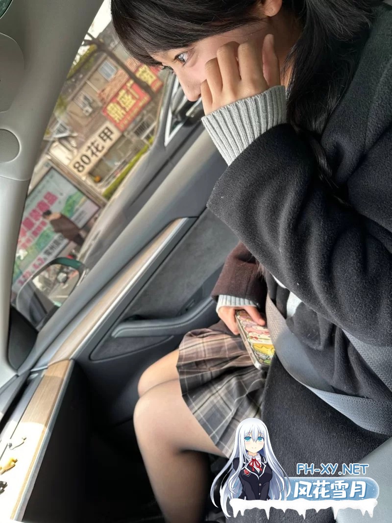 清纯大一学妹多p [35p+1v+609M][百度盘]-3.jpg